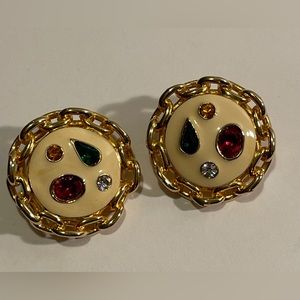 Vintage large glass rhinestones statement earrings, gold tone.